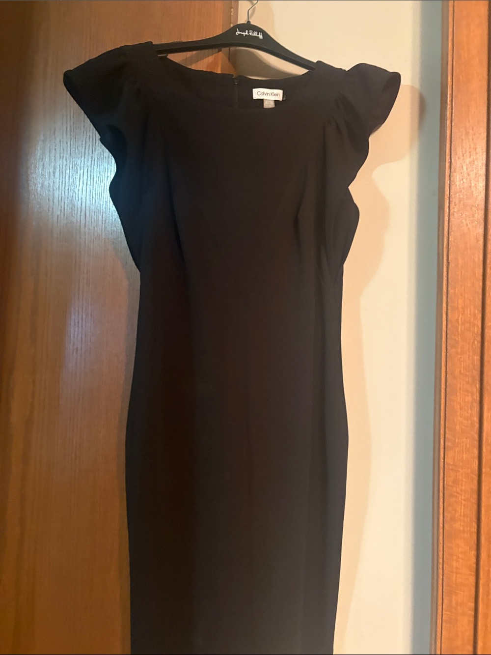 Calvin Klein Black Flutter-Sleeve Midi Sheath Dress